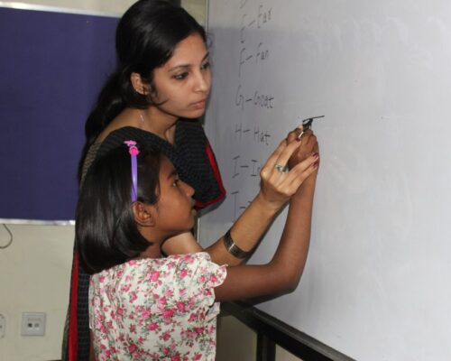 TEACH SLUM CHILDREN AT CIMAGE